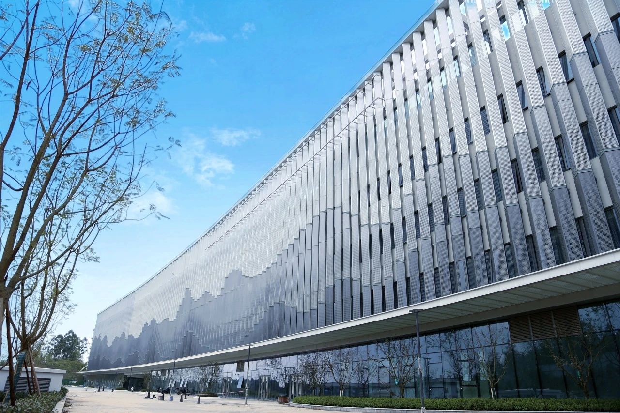 【這里是華安】品質(zhì)“守護”！四川省公共衛(wèi)生綜合臨床中心項目建設(shè)實錄