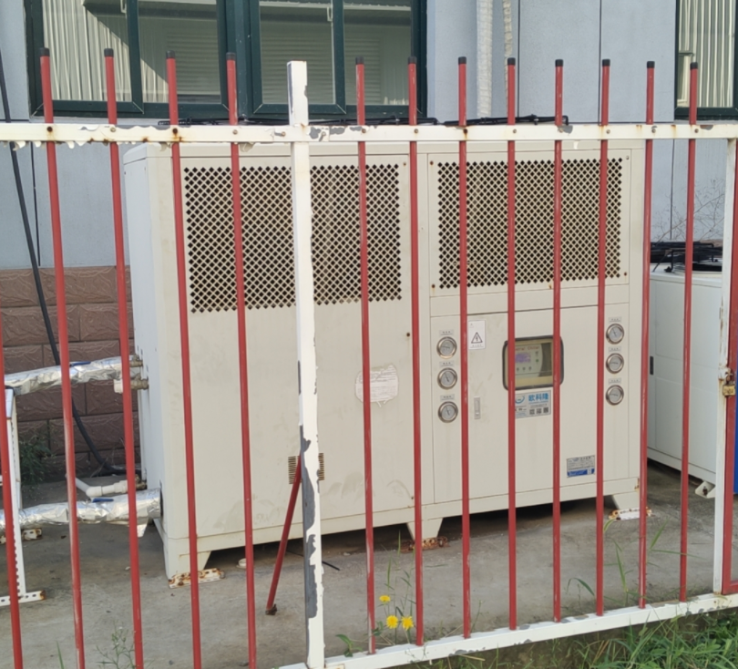 山西高嶺土企業(yè)應(yīng)用冷水機(jī)